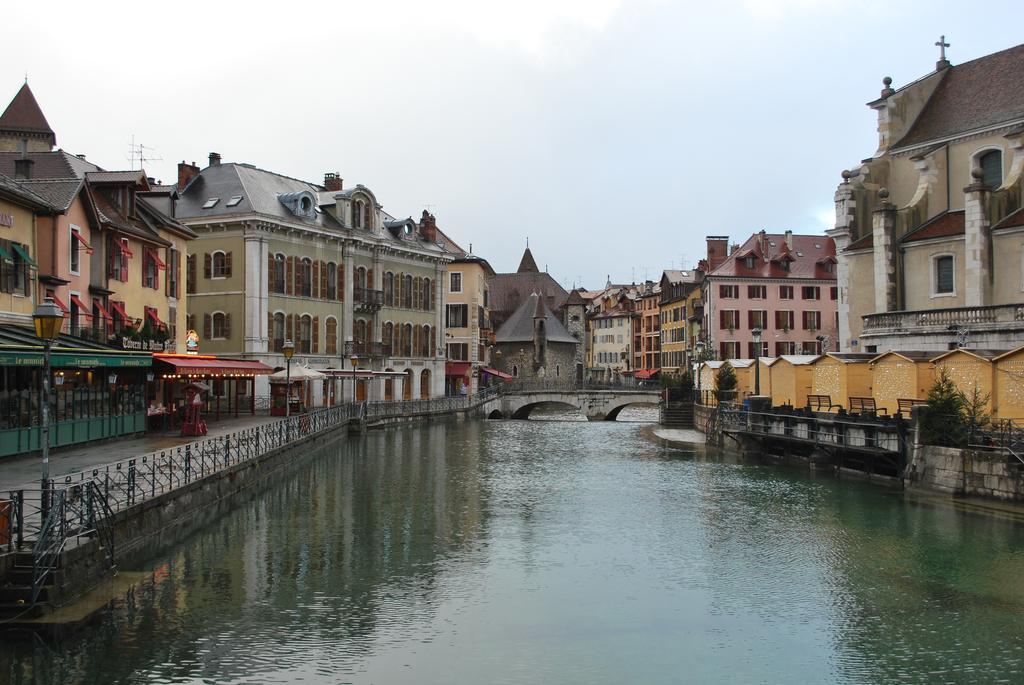 Ibis Budget Thonon Les Bains 외부 사진