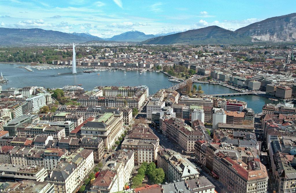 Ibis Budget Thonon Les Bains 외부 사진